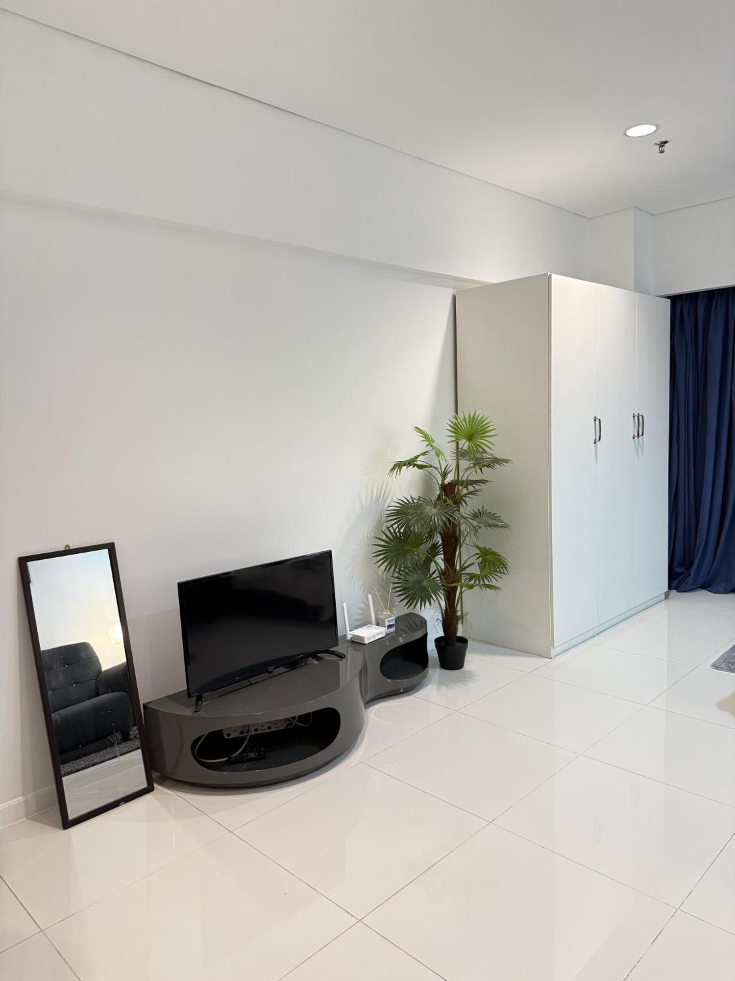 Summer Suites Klcc By Impexia Kuala Lumpur Exterior photo